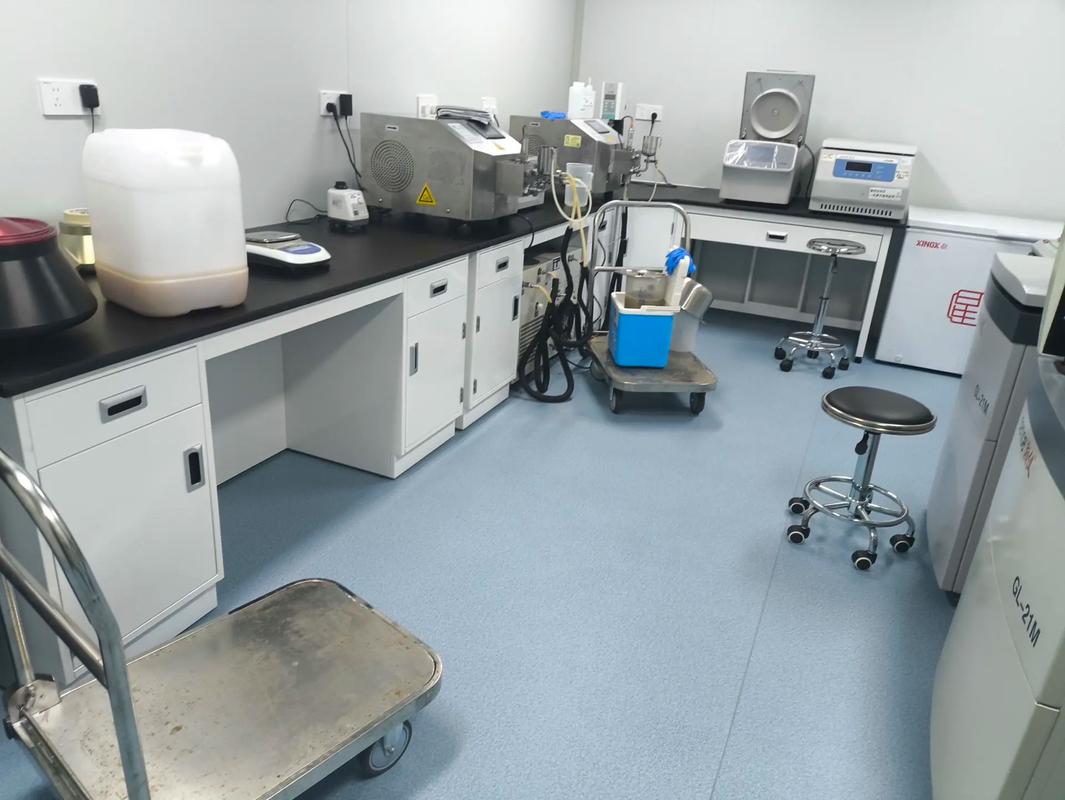 全鋼實驗臺選購指南 材質、廠家與專業檢測服務全解析